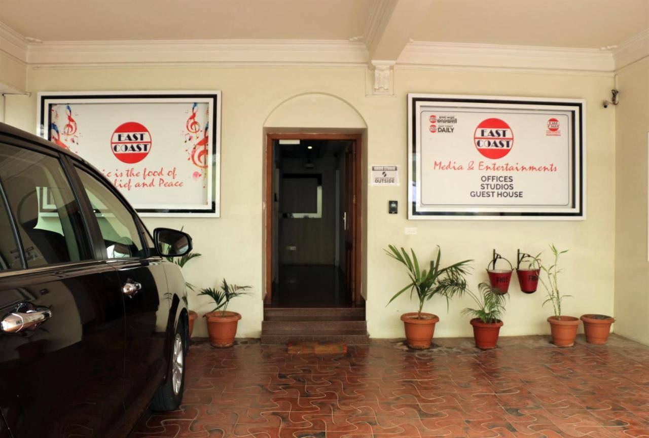 Hotel East Coast à Thiruvananthapuram Extérieur photo