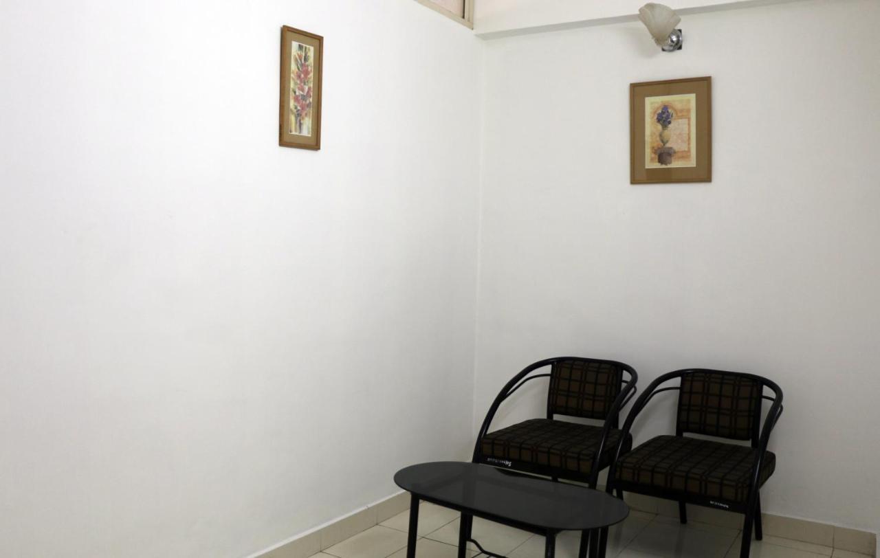 Hotel East Coast à Thiruvananthapuram Extérieur photo