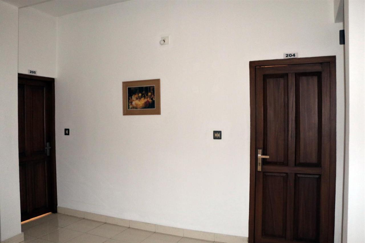 Hotel East Coast à Thiruvananthapuram Extérieur photo