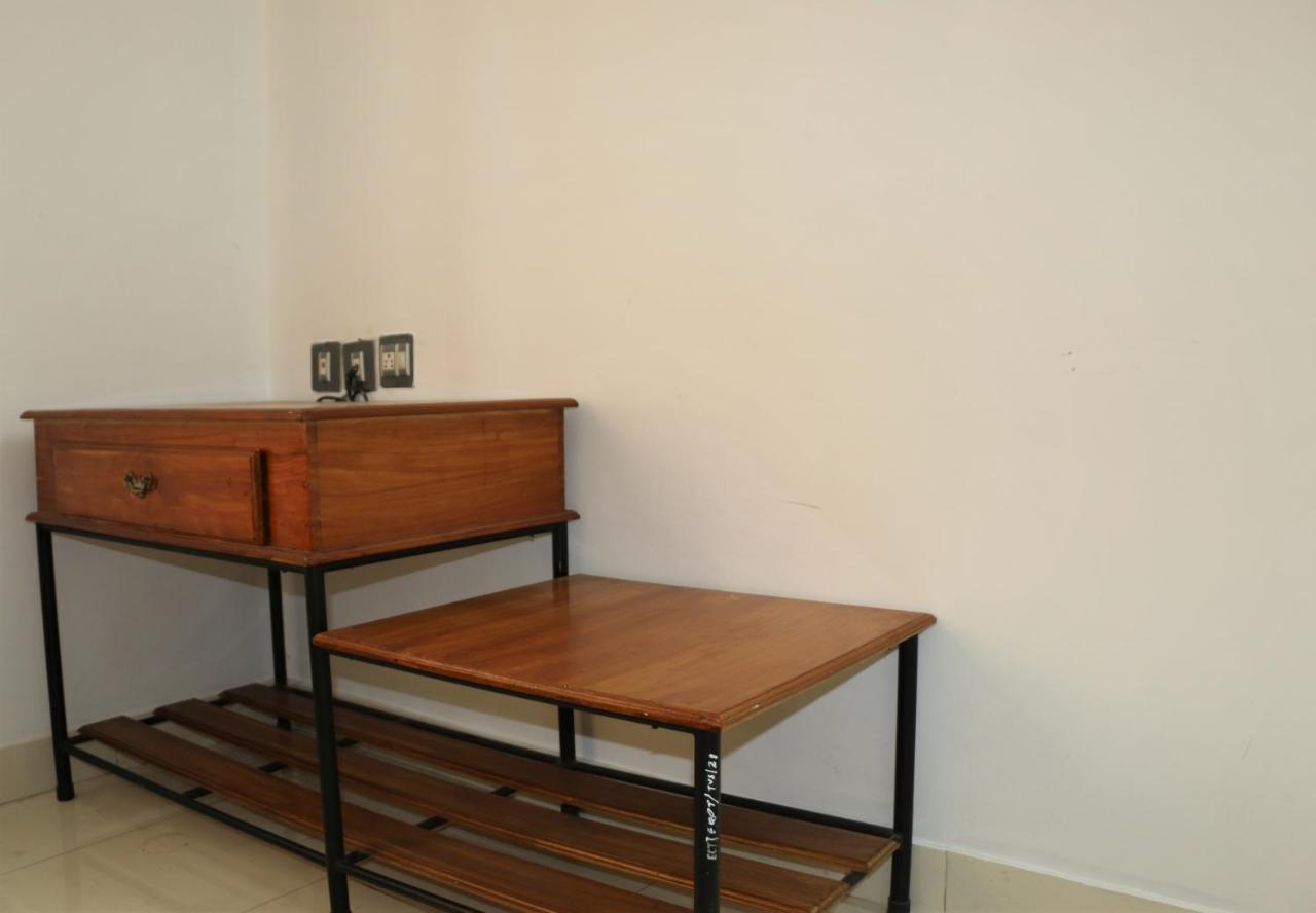 Hotel East Coast à Thiruvananthapuram Extérieur photo